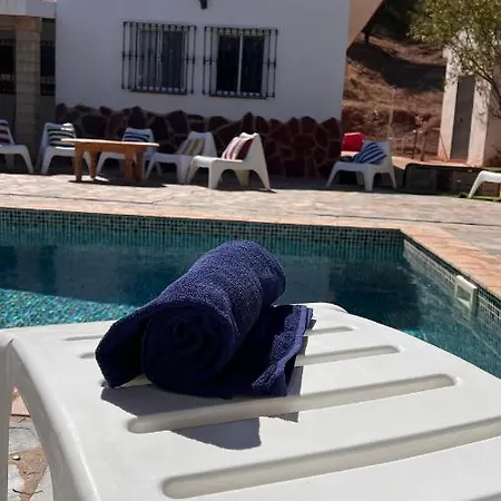 La Molinera Rustic Chalet *